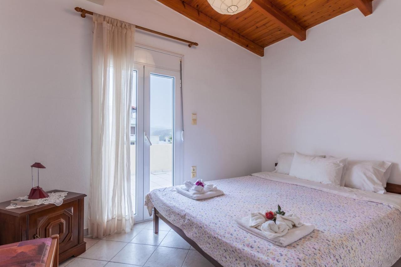Ioannis Appartment Iraklion Buitenkant foto