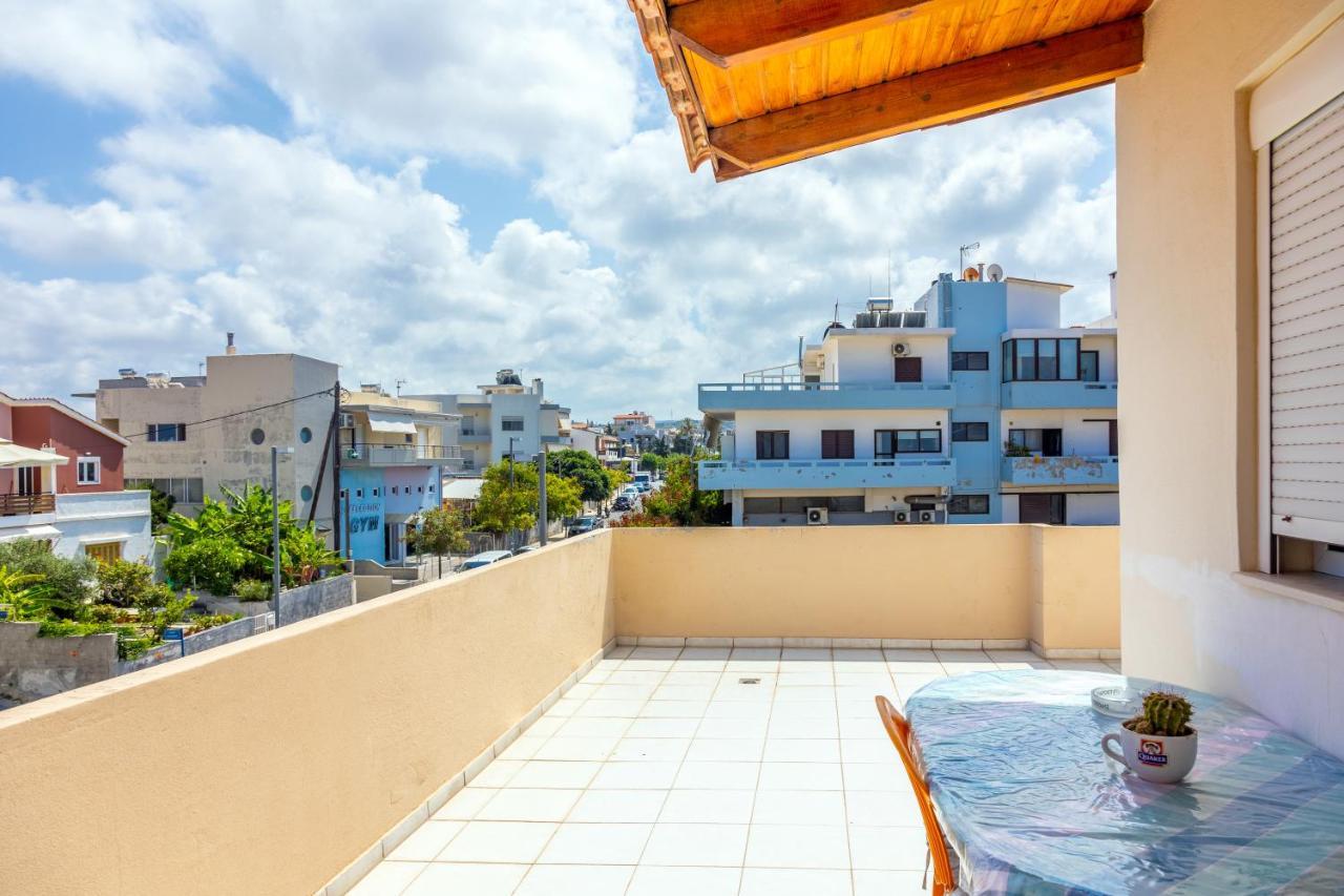 Ioannis Appartment Iraklion Buitenkant foto